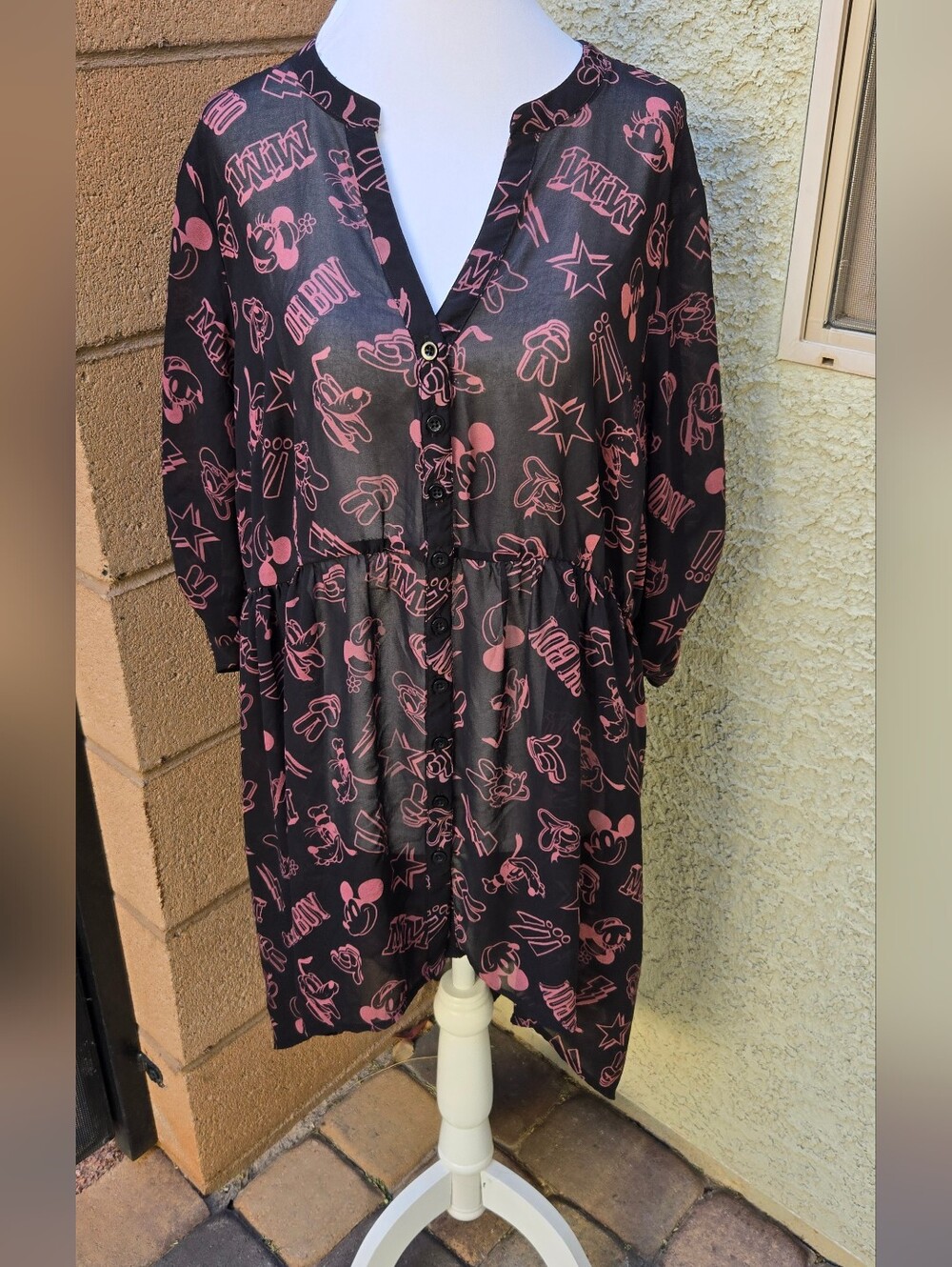 Black & Pink Graphic Long Sleeve Dress